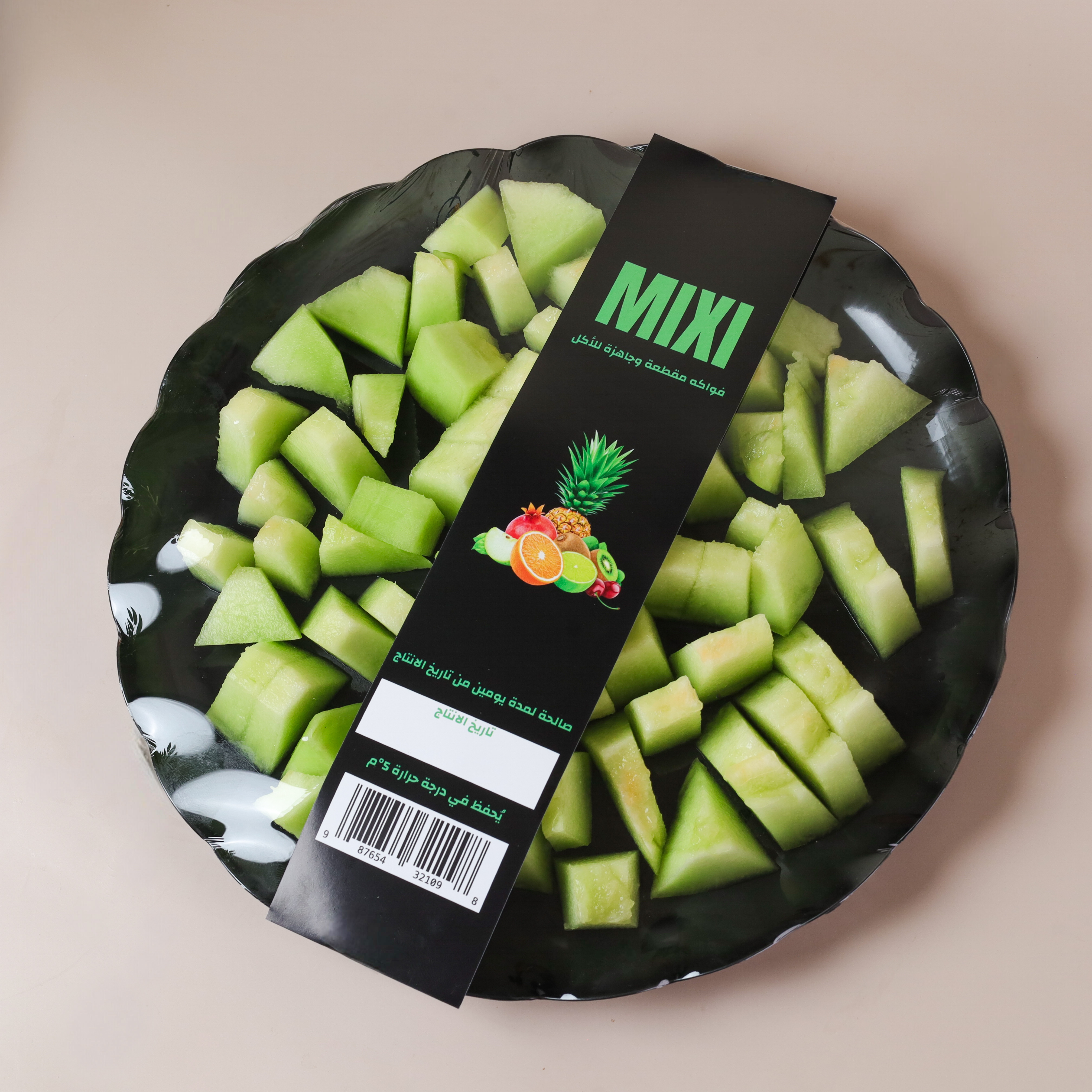 صحن بطيخ مقطع